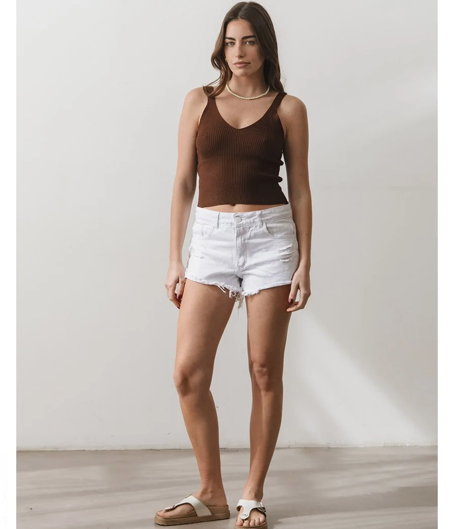 Musculosa amanda de hilo y...